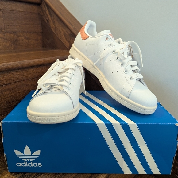 Adidas Stan Smith Women's Leather sneakers White and Pink, Size 8 New In Box - Picture 3 of 16